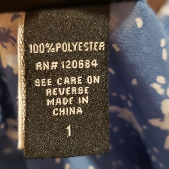 Torrid Womens Sheer Blue Floral Swing Back Top Plus Size 1 - Picture 3 of 5